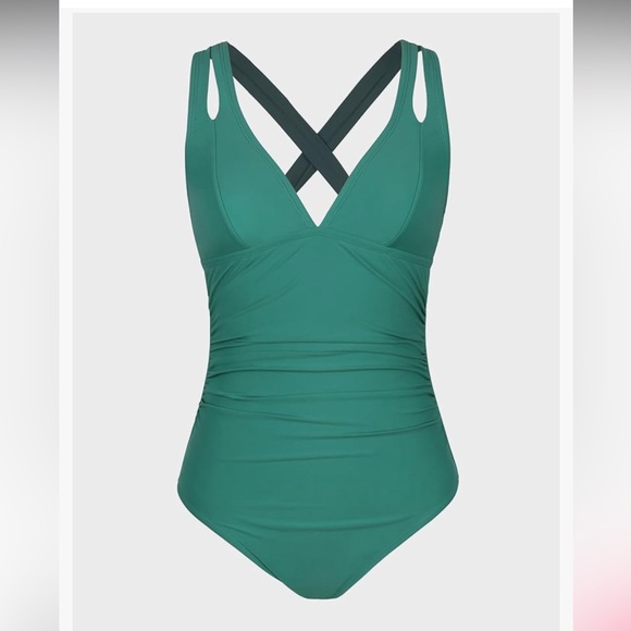 Cupshe Green Women's One Piece Swimsuit - Picture 3 of 3